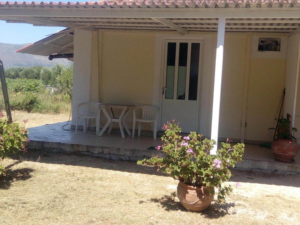 Agia Marina Studios, B Kalipádhon Exteriér fotografie